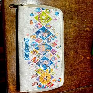 Disney wallet